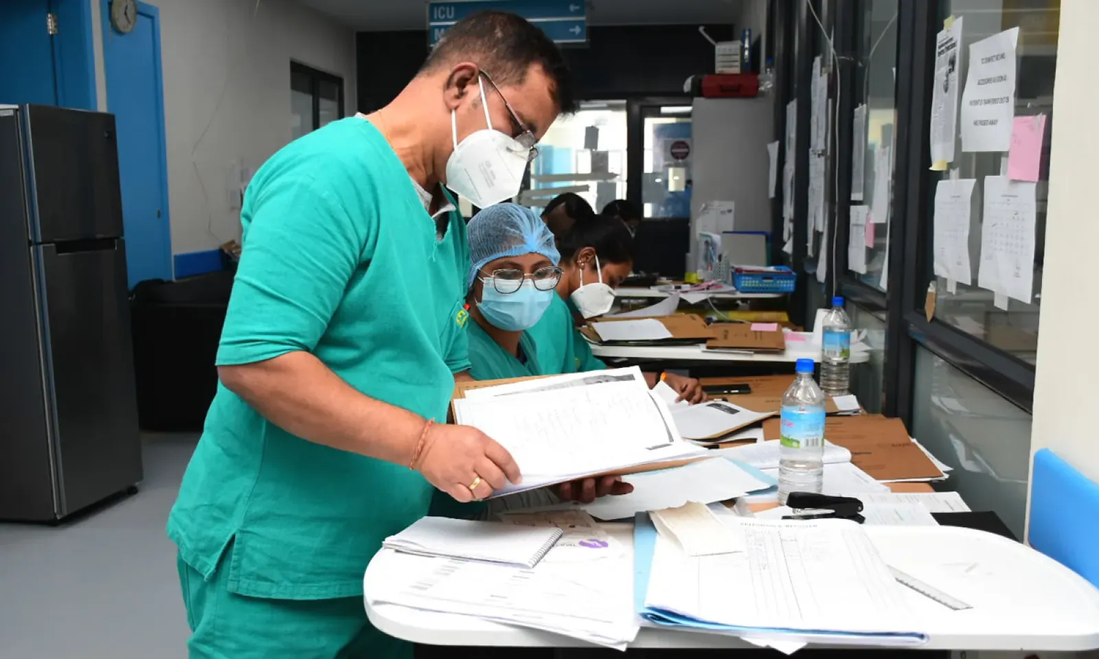 La contamination de membres du personnel n’est pas sans conséquence sur le fonctionnement du service hospitalier.