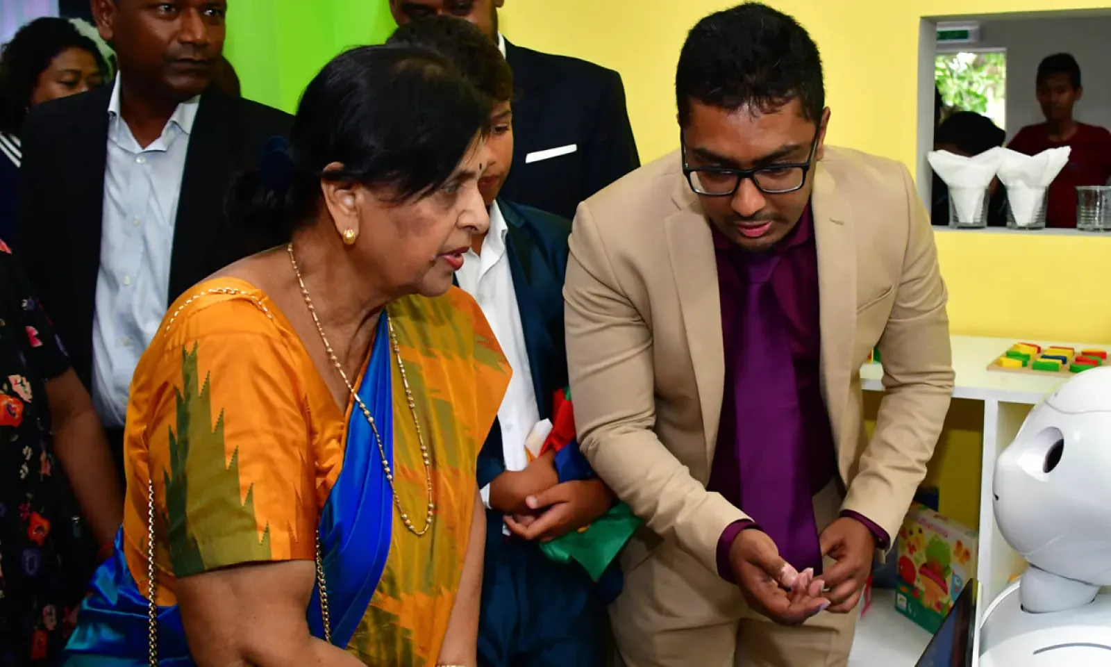 Lady Sarojini Jugnauth et Asif Lowtun