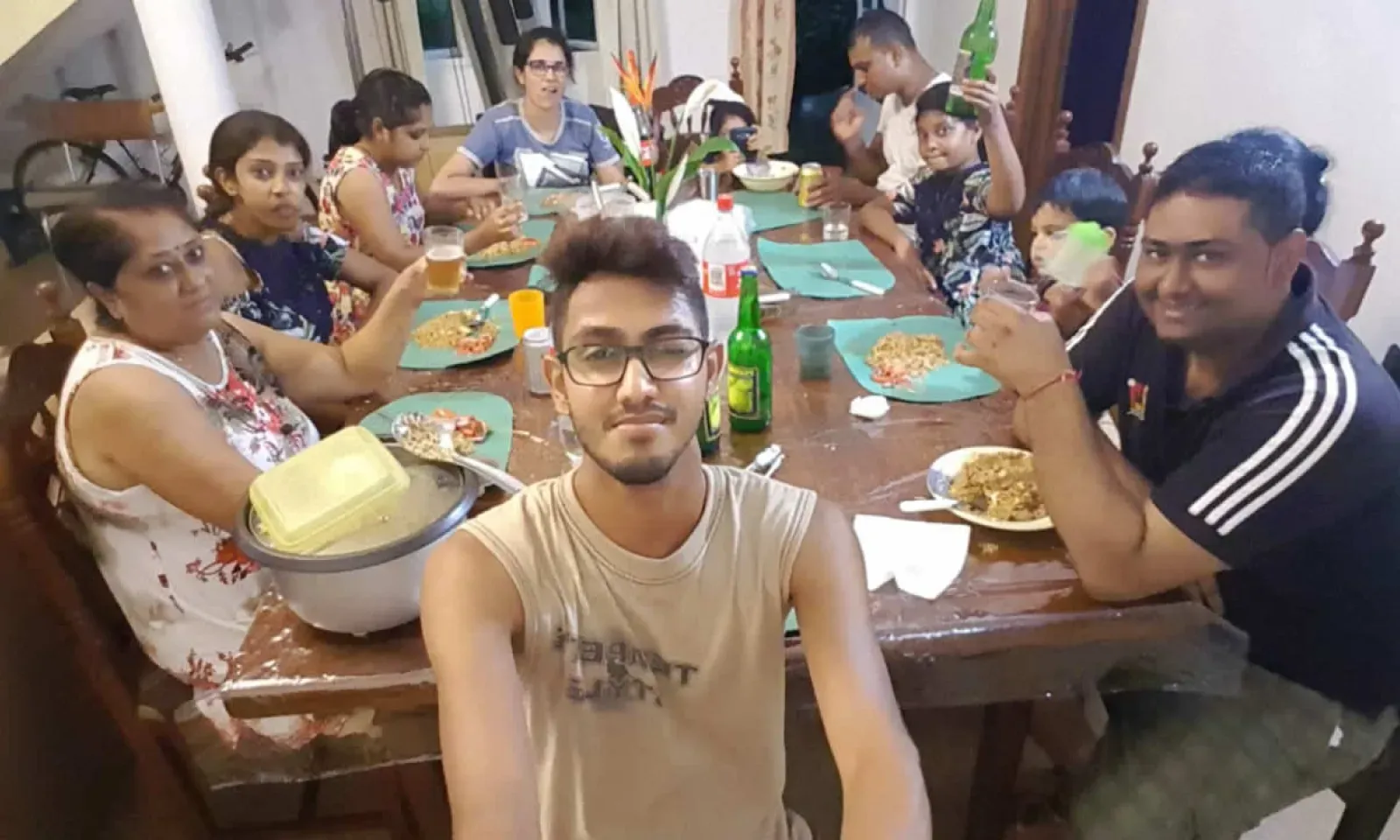 Les Ramkelowan célèbrent Makar Sankranti autour du ‘kichari’.