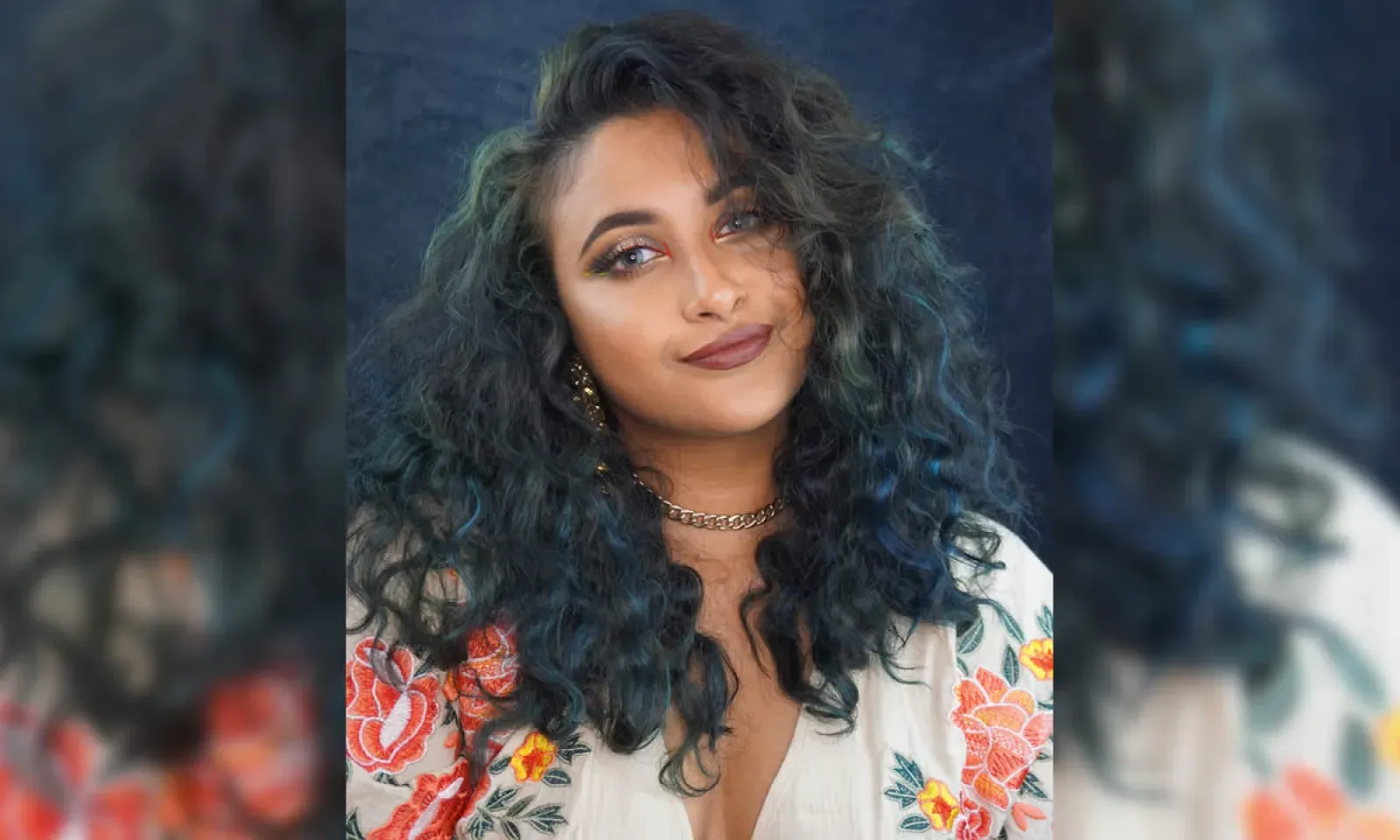 Adiba est une make-up artist et une créatrice de contenu pour de nombreuses marques. 