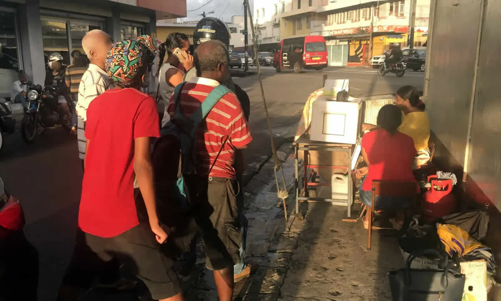 Kamlawtee Baniparsand