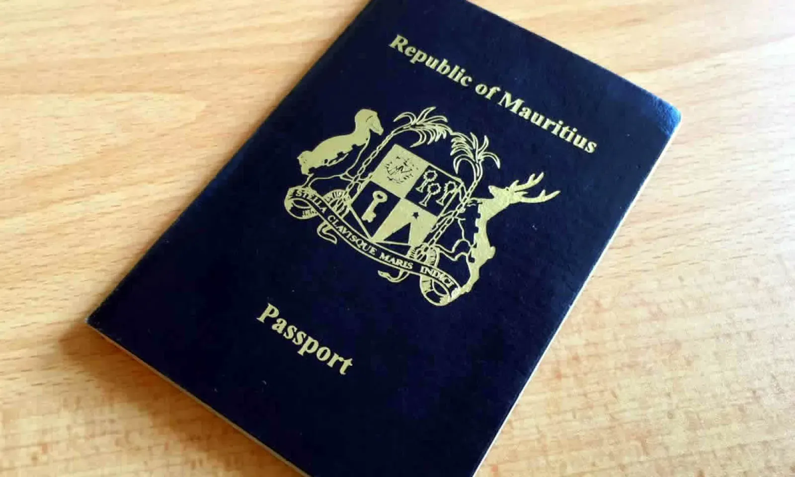 Pour octroyer une carte d’identité nationale à un étranger, il faut obtenir l’aval du Prime Minister’s Office (PMO).