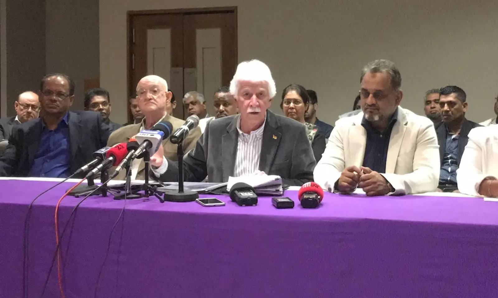 Conference Paul Berenger