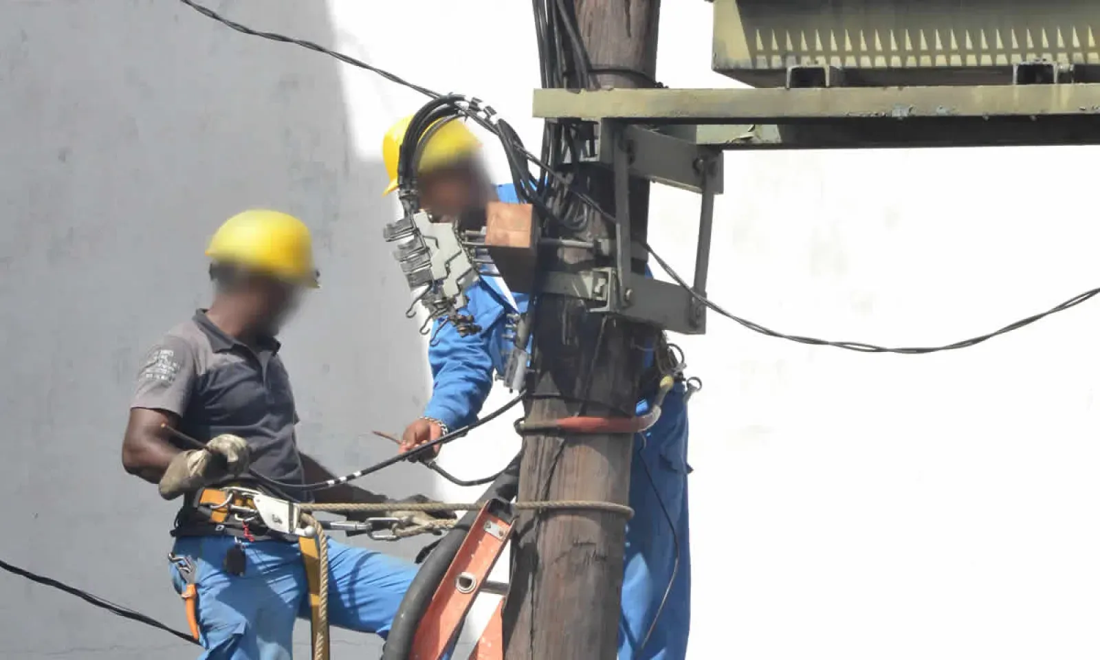 Selon le ministre des Finances, le Central Electricity Board a fait perdre 69 places à Maurice.