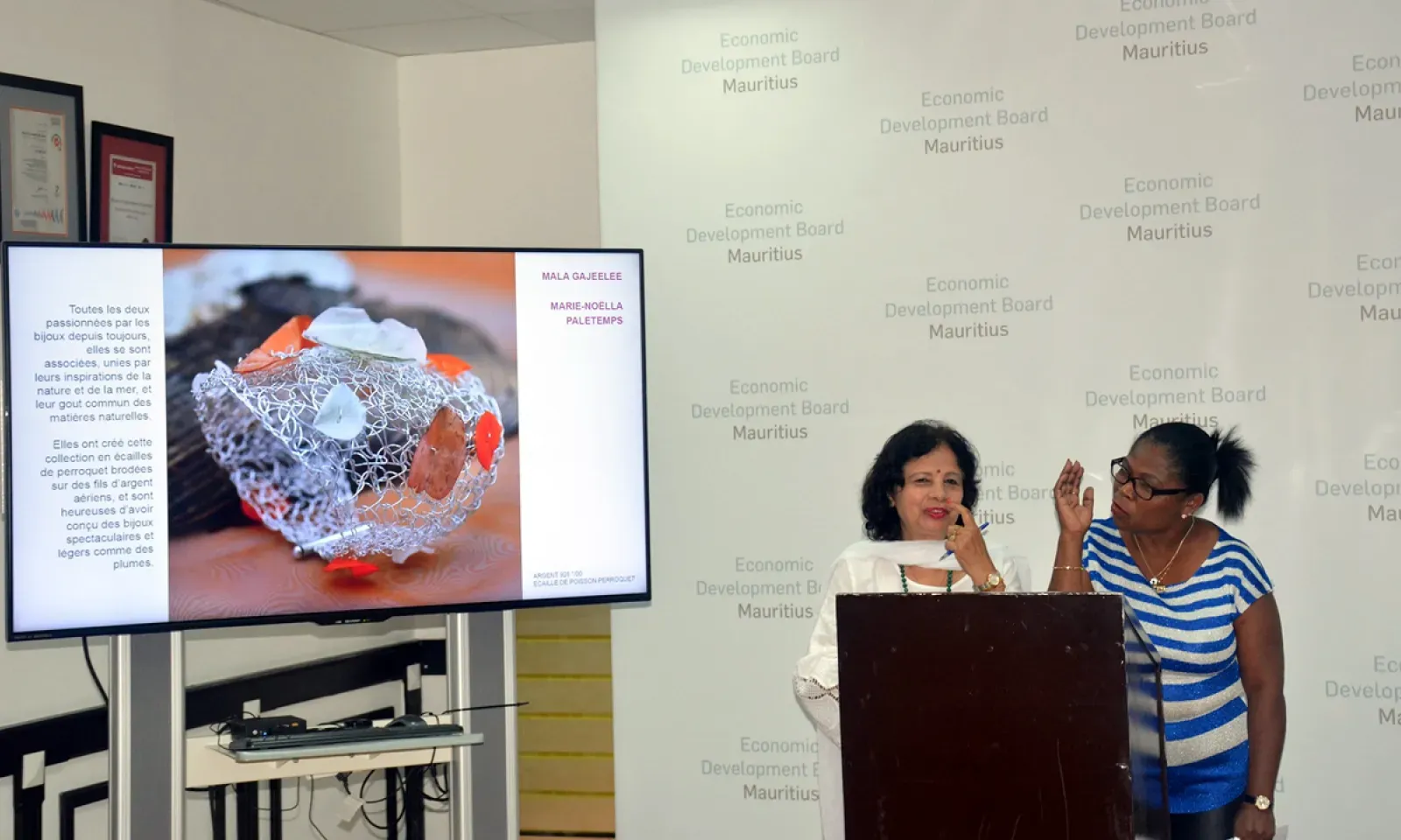 Mala et Marie Noëlla