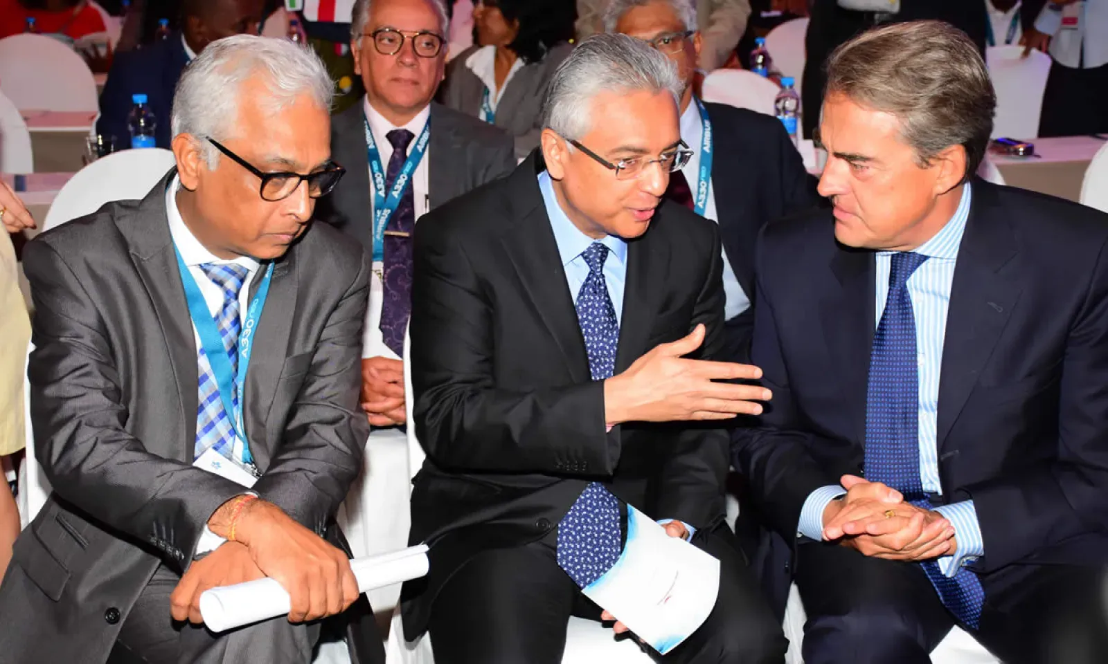 Le Premier ministre Pravind Jugnauth et Alexandre de Juniac, directeur général et CEO de l’IATA.