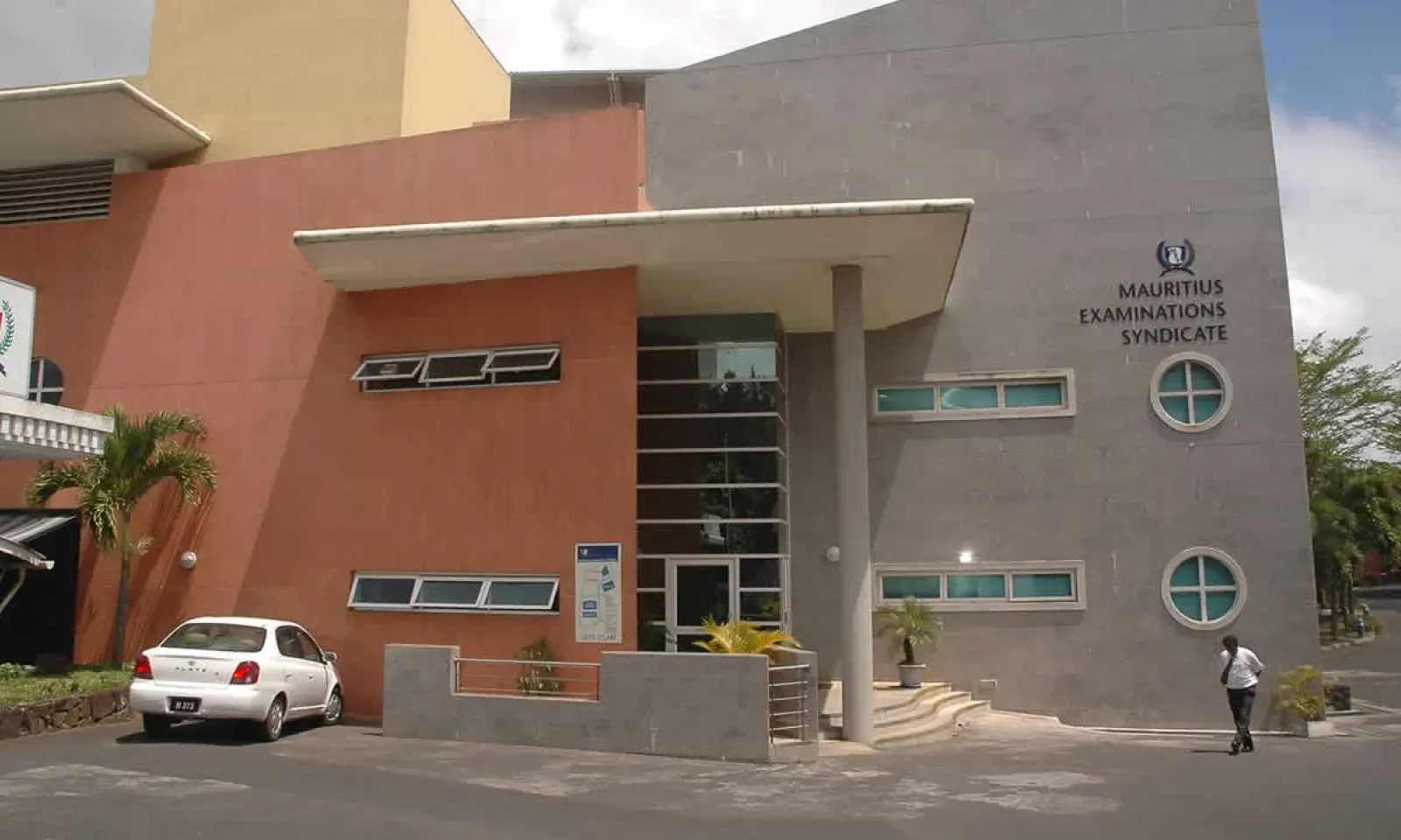 Mauritius Examinations Syndicate