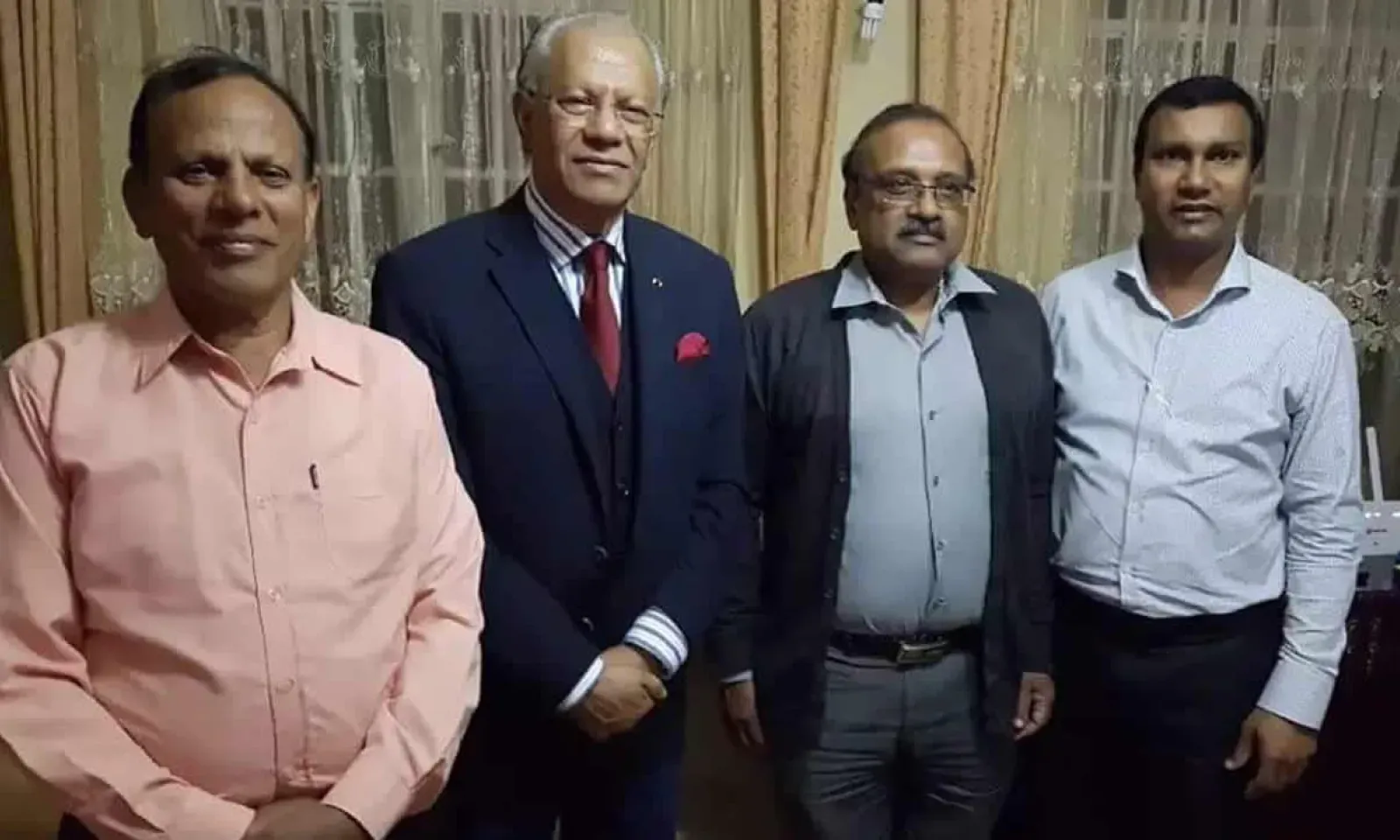 Rajenrah Ramdhean, Navin Ramgoolam, Somduth Permala et Ashish Woochit