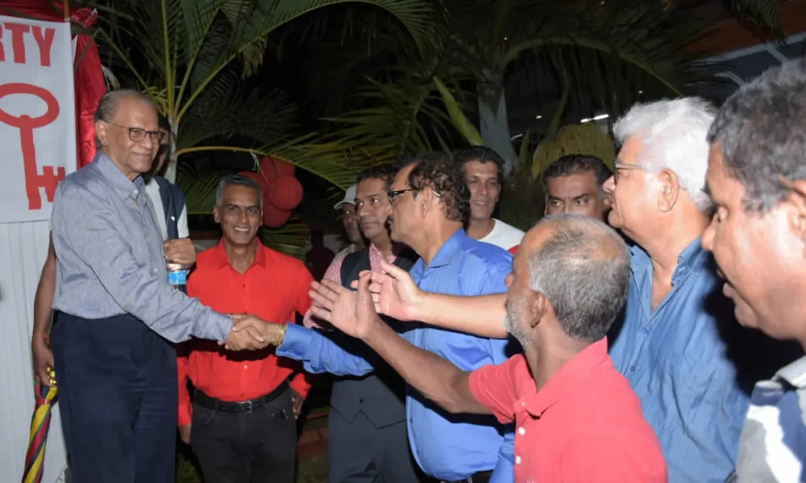 Le leader du PTr annonce qu'il reprend son bâton de pèlerin  dès janvier pour mener  une campagne d'explications  sur la pétition électorale.