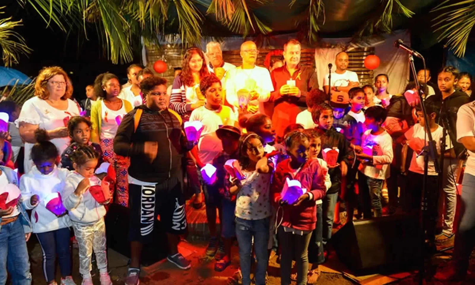 AIDS Candlelight 2019 à Cité Telfair