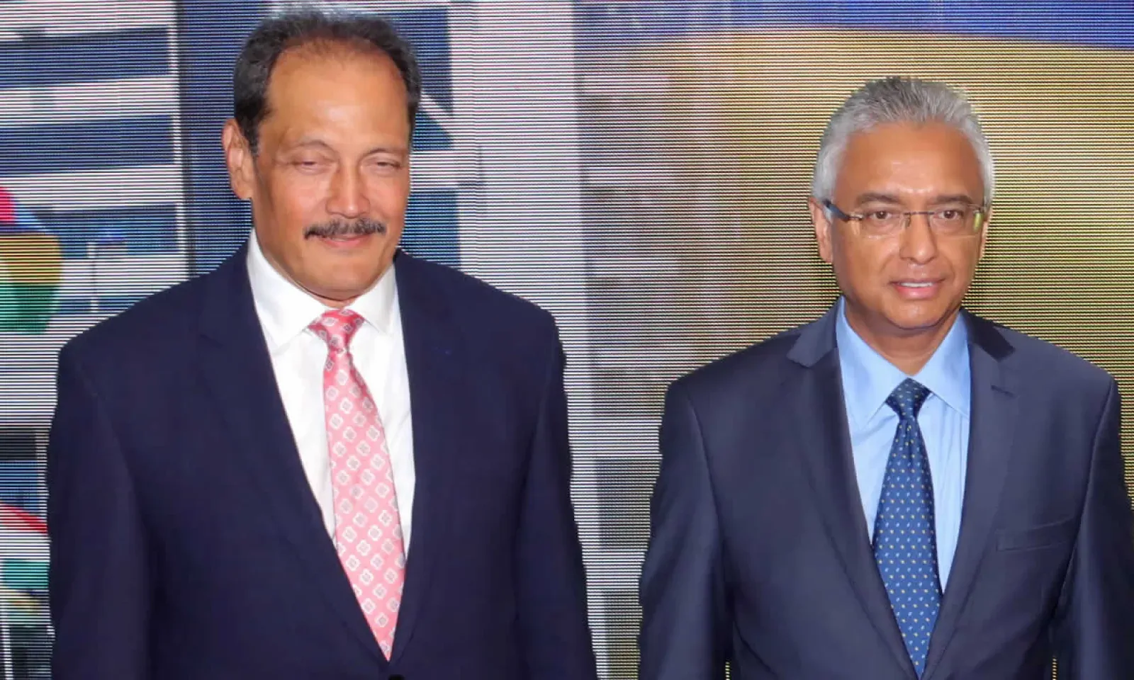 Gérard Sanspeur et Pravind Jugnauth
