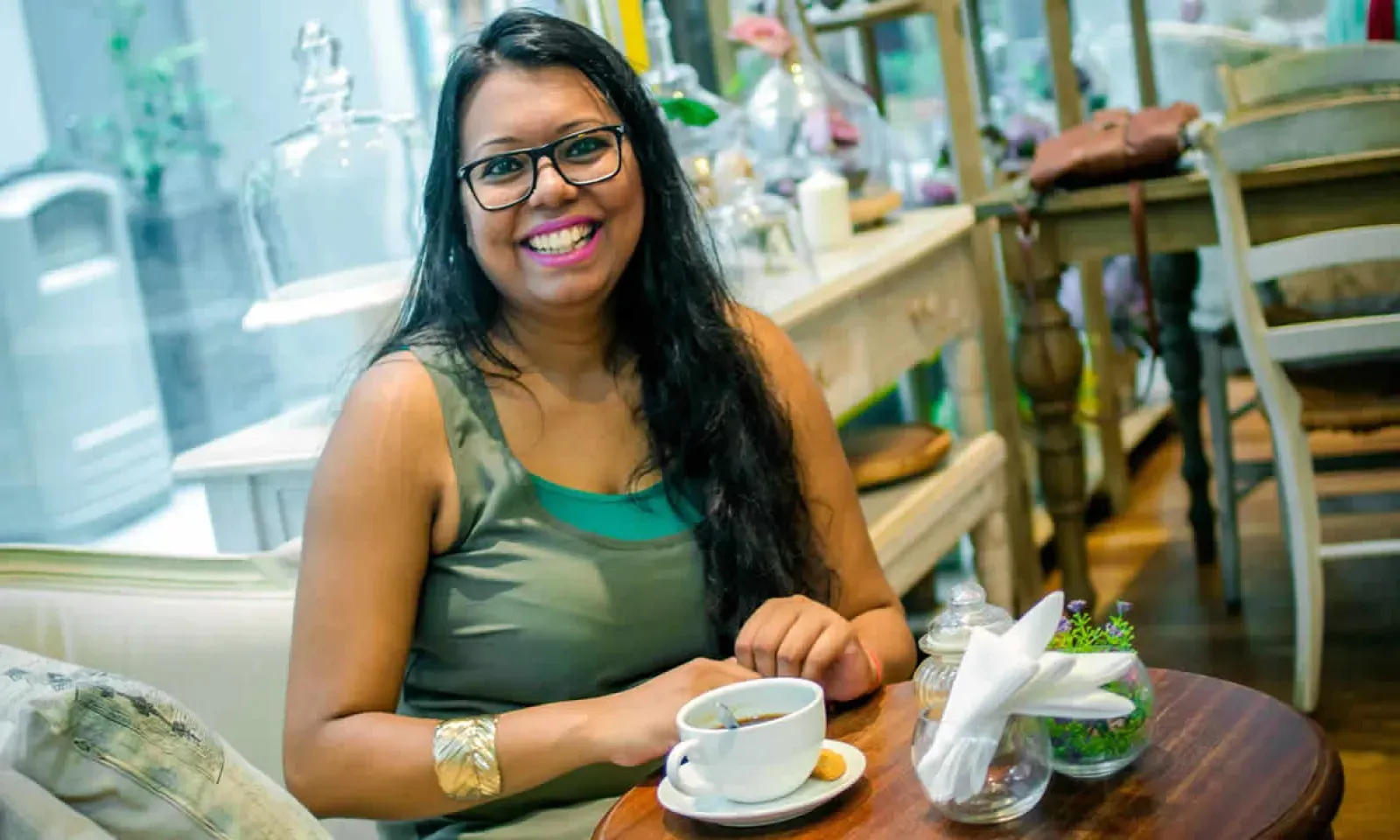 Anoushka Aodhorah, jeune étoile montante de la blogosphère mauricienne.