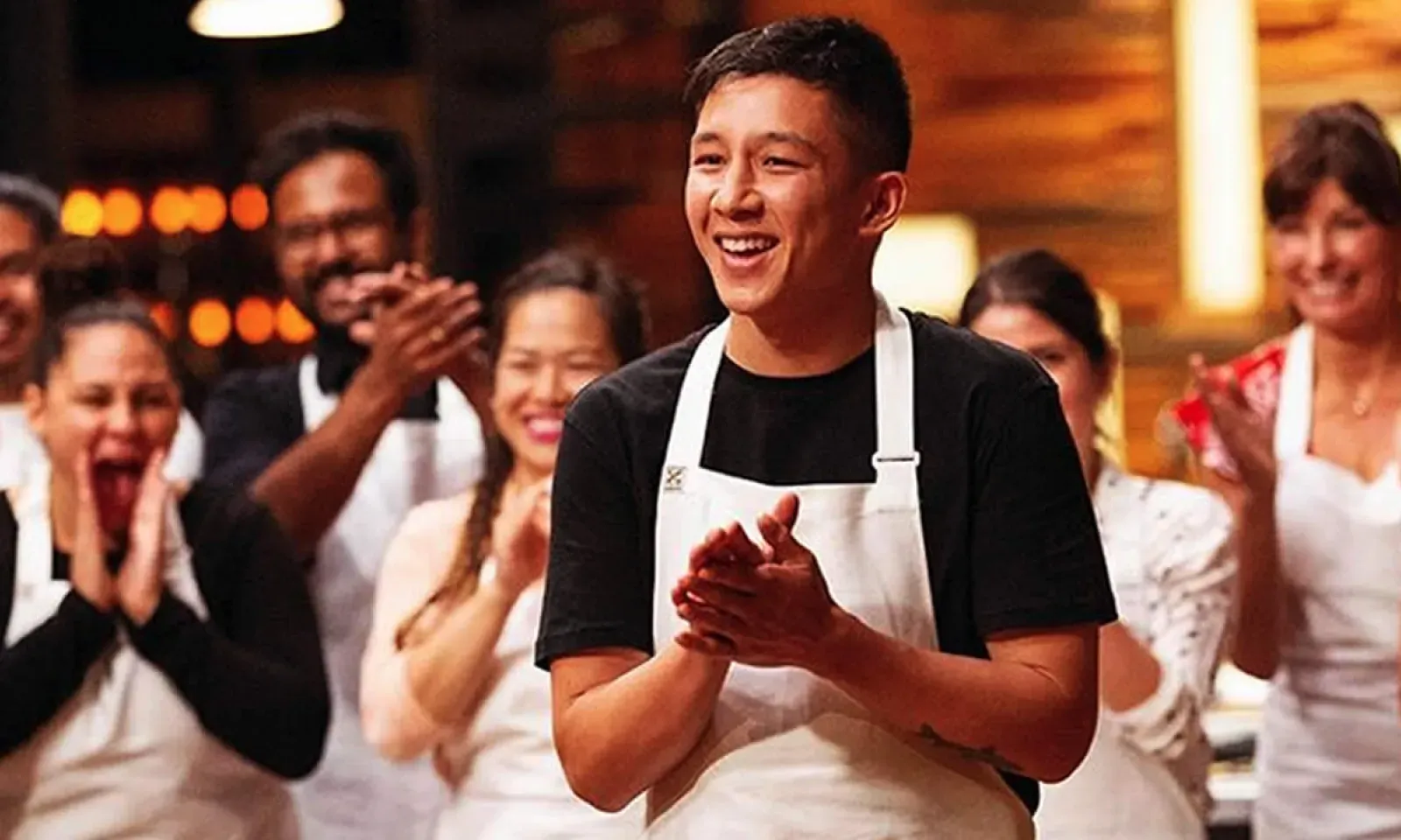 Ce jeune homme de 25 ans est parmi les plus jeunes candidats à avoir fait sa place au Top 9.