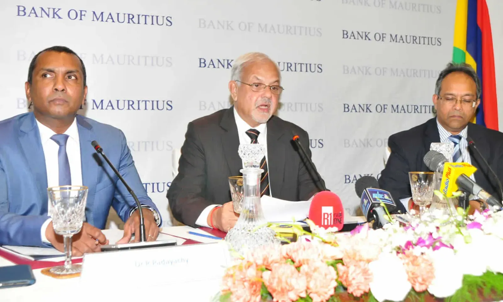 Renganaden Padayachy, Yandraduth Googoolye et Mahendra Vikramdass Punchoo.