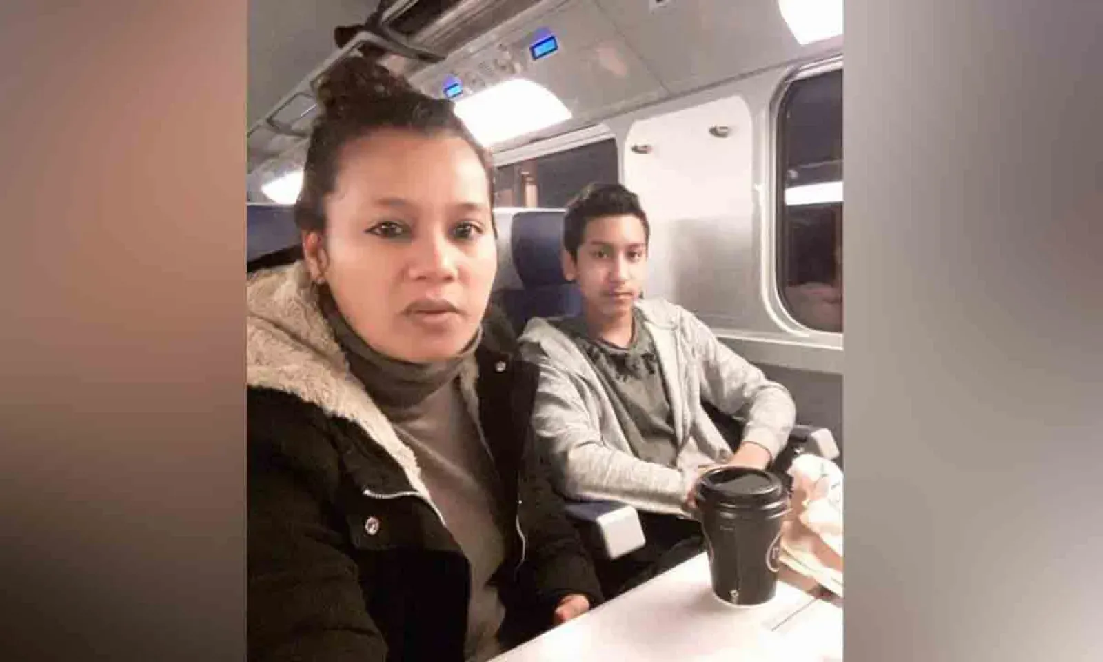 Revena Allas et son fils Adel.