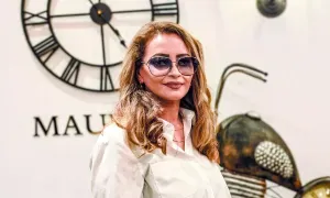 Du village de Caroline à Times Square : l’incroyable ascension de Haseena Mohammodally