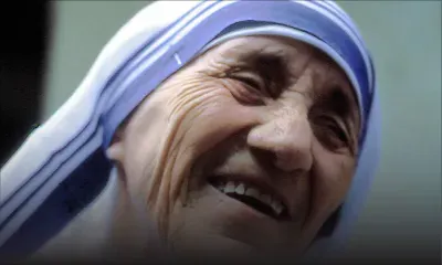 Mère Teresa, icône de la charité, sera canonisée dimanche