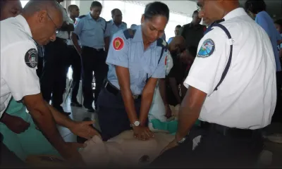 Journée mondiale du cœur : des policiers formés au massage cardiaque