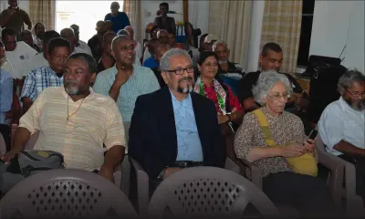 Cassam Uteem: «Palestiniens et Chagossiens déracinés»