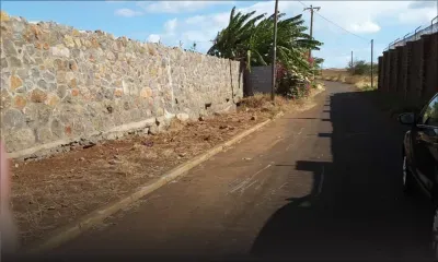 Mur bâti sur un passage commun : quel est le pouvoir d’action de la mairie ?