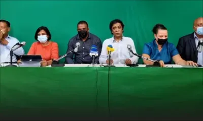 Suivez la conférence de presse du regroupement des partis extra-parlementaires