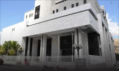 Vol de billets usagés aux Casernes centrales : deux policiers et sept anciens plantons disculpés