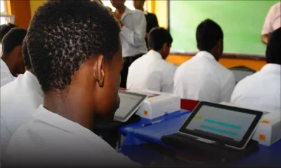 Distribution de tablettes au primaire : les écoles privées payantes hésitent