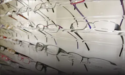 Magasins optiques illégaux : l’inaction du ministère de la Santé déplorée