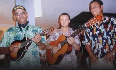 Paul Mariette a accompagné au banjo Luciano Pavarotti sur O Sole Mio 