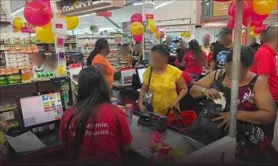 Consommation : rebond dans les grandes surfaces, morosité dans les petites