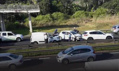 Wooton : un carambolage impliquant 3 véhicules provoque un embouteillage monstre