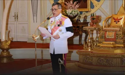 Maha Vajiralongkorn officiellement proclamé roi de Thaïlande