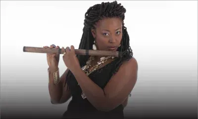 Théâtre, album, concerts…2017 sera «show» pour Linzy Bacbotte