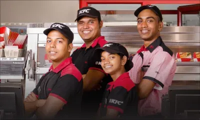 KFC : stop aux pailles en plastique!