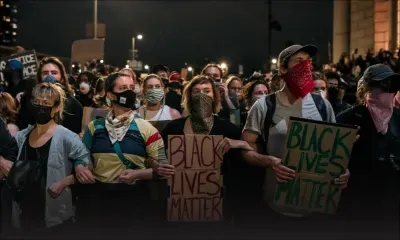 Les manifestants américains bravent le coronavirus "pour le bien de la nation"