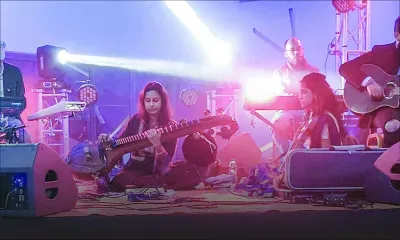 Krishnaveni & Kalaivaani : au rythme des cordes et des racines