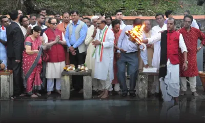 Le Premier ministre sir Anerood Jugnauth à Grand-Bassin