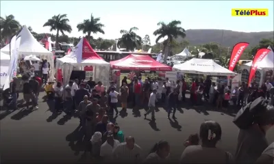 Salon de l'Automobile : les visiteurs affluent à Pailles