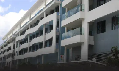 Port-Louis: deux personnes blessées dans un effondrement à la mosquée Al Meezan