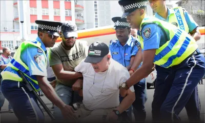 Rassemblement réclamant le départ du CP : les manifestants arrêtés envisagent des poursuites contre la police