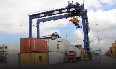 Infrastructures portuaires: cinq soumissionnaires pour les nouveaux portiques