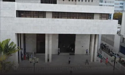 Trois ans de prison pour un père incestueux - Le père : «Mo kapav finn fer enn erer avek mo tifi »