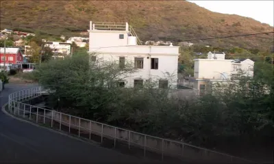 La Preneuse: le coassement des crapauds la rend dépressive