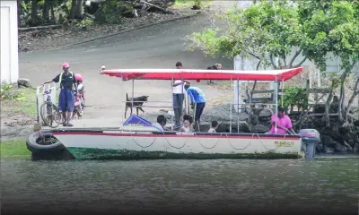 Grande-Rivière-Sud-Est - Le Ferry Boat : un moyen de transport gratuit et rapide