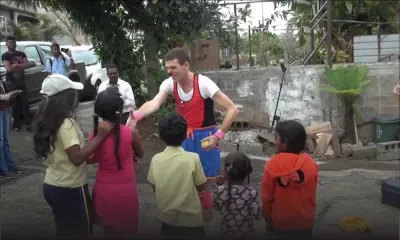 Barkly : un clown détend l’atmosphère après les événements de vendredi