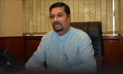 Showkutally Soodhun navigating through hot waters