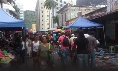 Pension and year-end bonus : impact on consumption and the economy