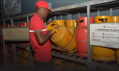 La bonbonne de gaz passe à Rs 210