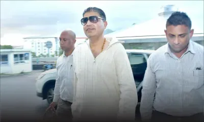 Prêts toxiques de Rs 1,5 Md à l’ex-MPCB : Rakesh Gooljaury et son frère Prameshwar ont passé la nuit en cellule