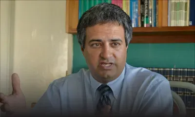 Vassen Kauppaymuthoo : un vert foncé